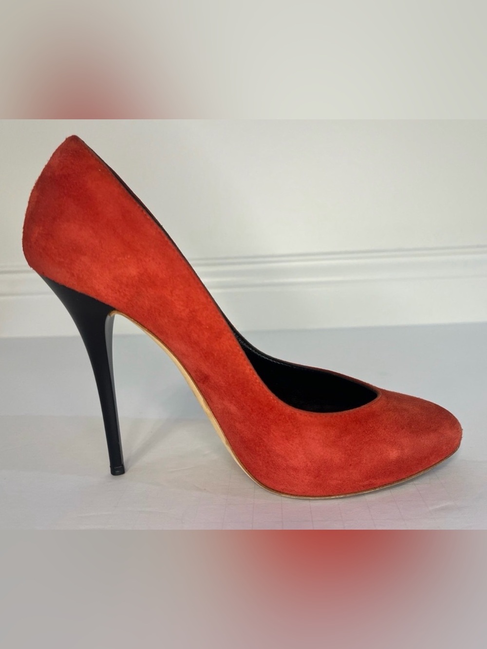 Vintage Giuseppe Zanotti Design Red Suede Stiletto Pumps - Picture 8 of 15